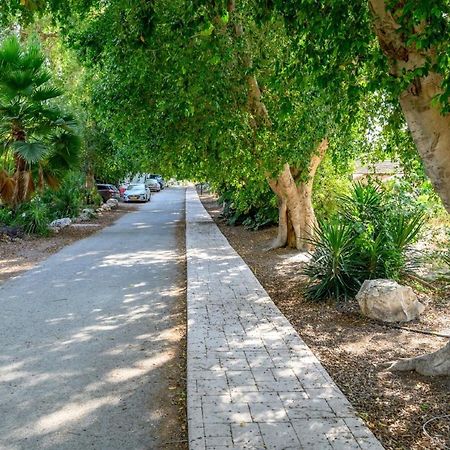 Jordan Valley Birding Lodge Kefar Ruppin Екстериор снимка